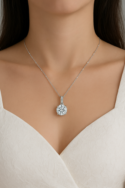 Collier avec pendentif tournesol en moissanite en argent sterling S925